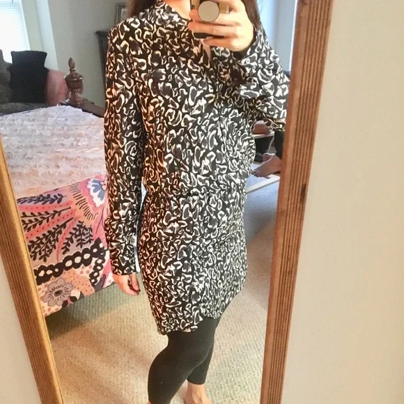 SAM EDELMAN ANIMAL PRINT LONG SLEEVE DRESS - Picture 6 of 8